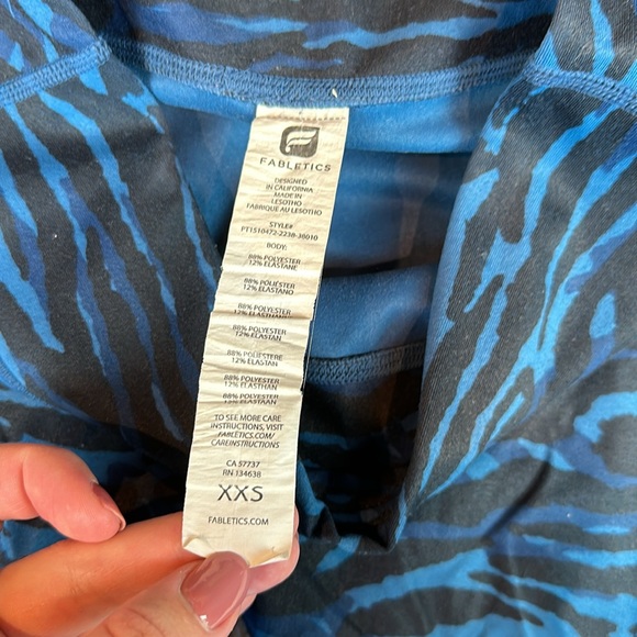 Fabletics Salar Legging - Picture 2 of 4